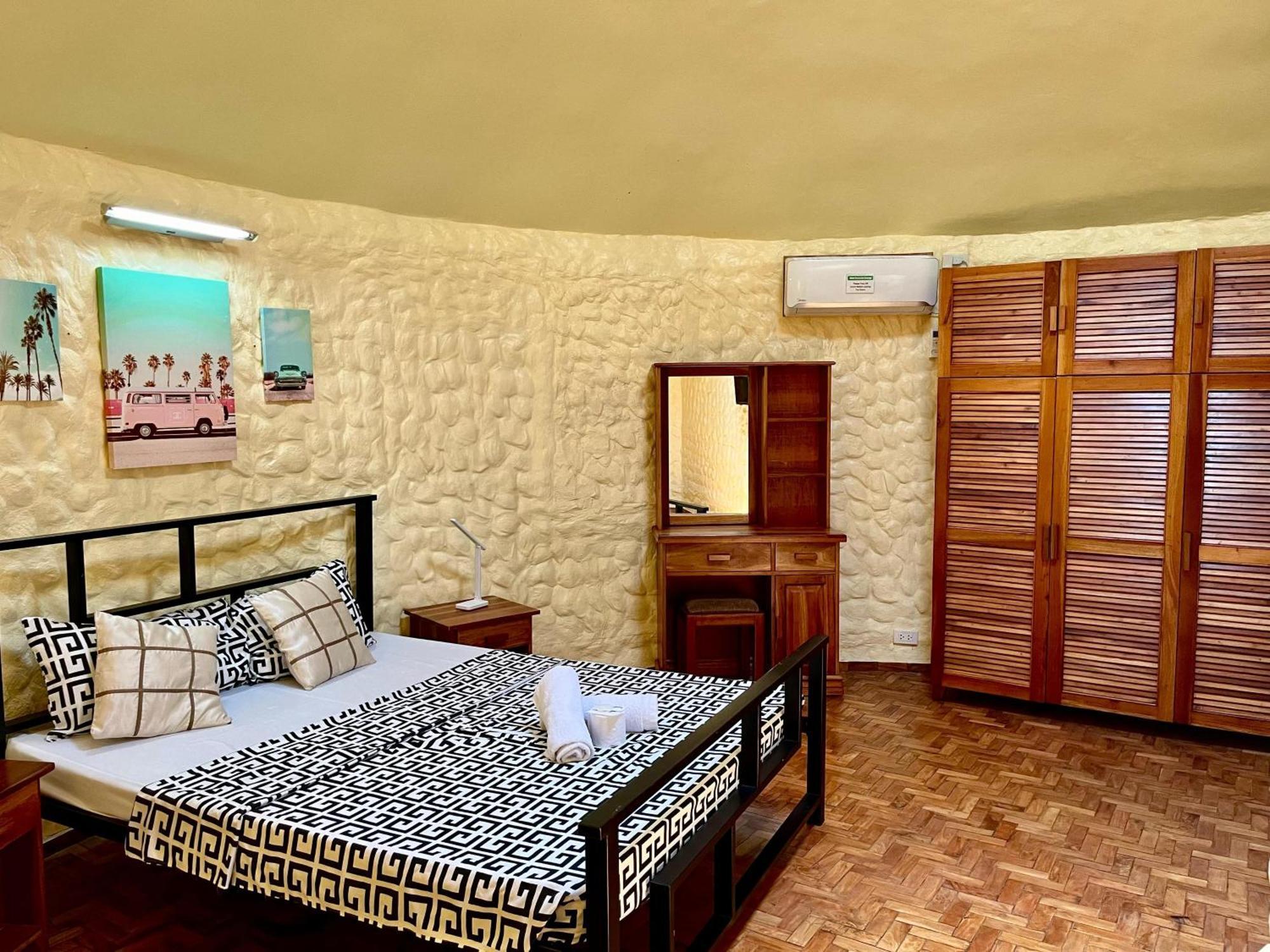 Midnite Inn Panglao Eksteriør billede