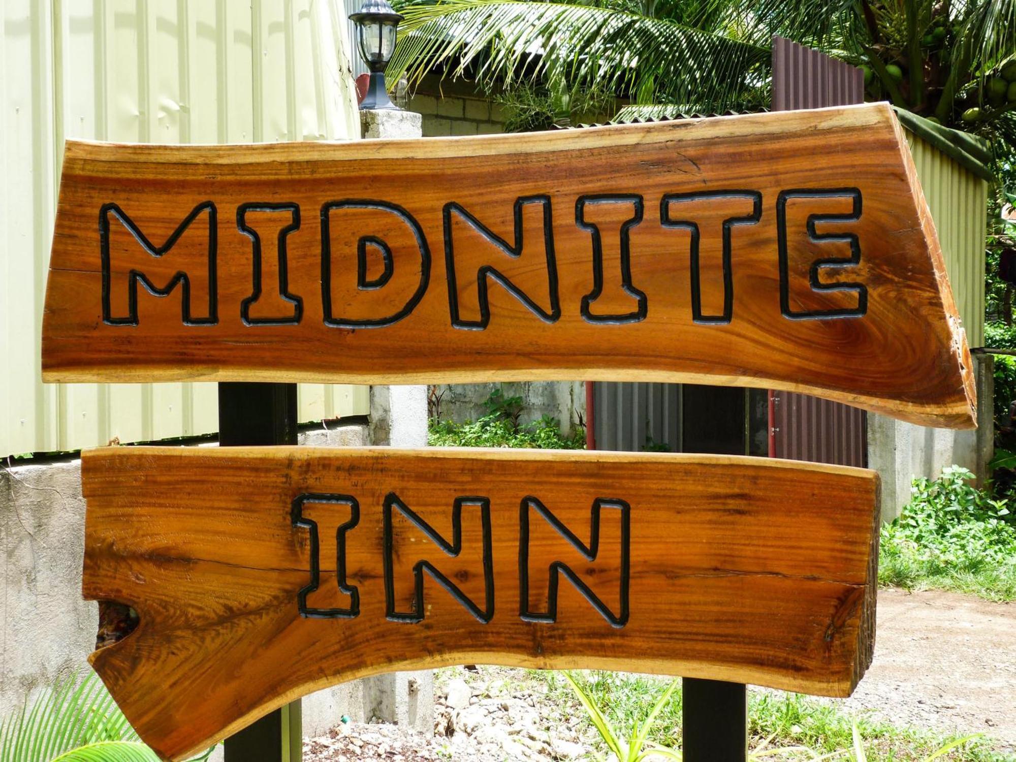 Midnite Inn Panglao Eksteriør billede